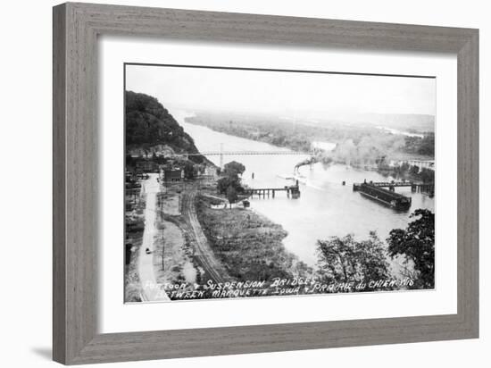 Marquette, Iowa - View of Mississippi Suspension Bridge, Prairie du Chien-Lantern Press-Framed Art Print