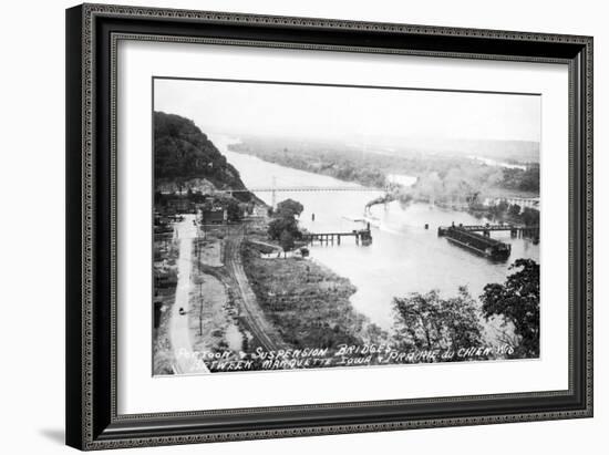 Marquette, Iowa - View of Mississippi Suspension Bridge, Prairie du Chien-Lantern Press-Framed Art Print