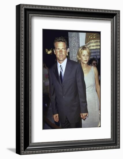 Married Actors Dennis Quaid and Meg Ryan at Film Premiere of His "The Parent Trap"-Mirek Towski-Framed Photographic Print