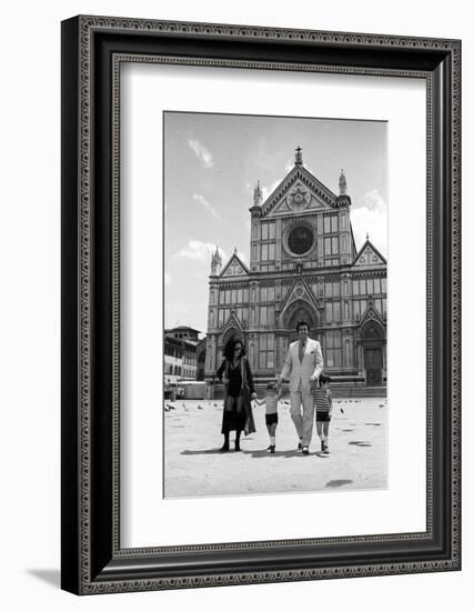 Marta Ornelas, Alvaro Domingo, Placido Domingo Jr. and Placido Domingo on Piazza Santa Croce-Sergio del Grande-Framed Photographic Print