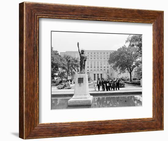 Martin Luther King Leaves Court-Associated Press-Framed Photographic Print