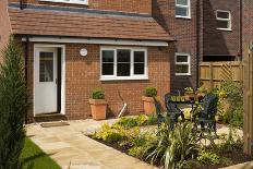 Back Garden of Mews Style Houses, Misterton and Retford, Nottinghamshire, UK-Martine Hamilton Knight-Photo