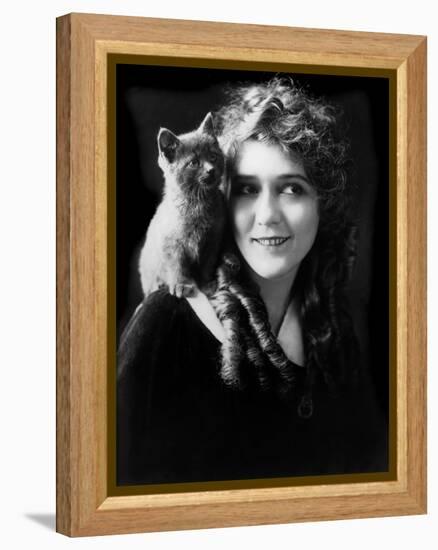 Mary Pickford (b/w photo)-null-Framed Stretched Canvas