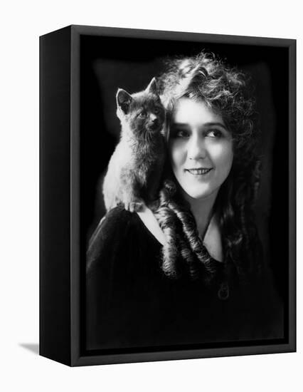 Mary Pickford (b/w photo)-null-Framed Stretched Canvas