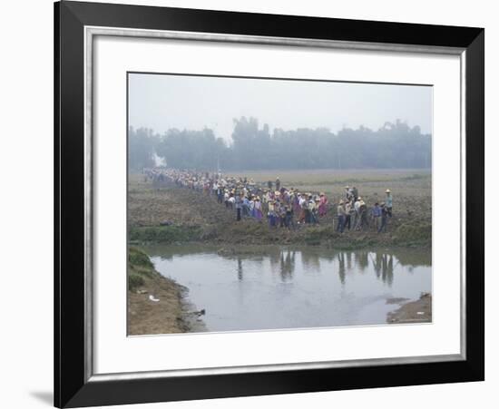 Mass Mobilisation, Irrigation Project, Yunnan, China-Occidor Ltd-Framed Photographic Print