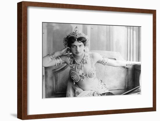 Mata Hari (1876-1917) 1905 (B/W Photo)-Reutlinger Studio-Framed Giclee Print