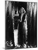 MATA HARI, 1932 directed by GEORGE FITZMAURICE Greta Garbo (b/w photo)-null-Mounted Photo