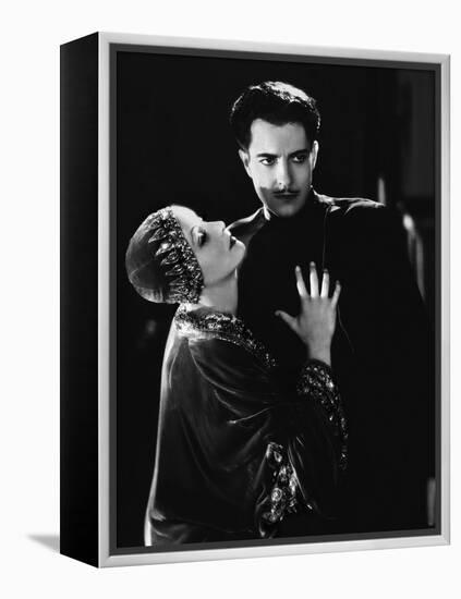 MATA HARI, 1932 directed by GEORGE FITZMAURICE Greta Garbo / Ramon Novarro (b/w photo)-null-Framed Stretched Canvas