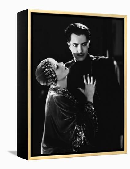 MATA HARI, 1932 directed by GEORGE FITZMAURICE Greta Garbo / Ramon Novarro (b/w photo)-null-Framed Stretched Canvas