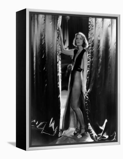 Mata Hari  De Georgefitzmaurice  Avec Greta Garbo  1931 Photo Clarence Sinclair Bull-null-Framed Stretched Canvas