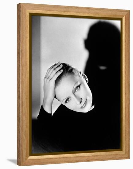 Mata Hari, Greta Garbo, 1931-null-Framed Premier Image Canvas