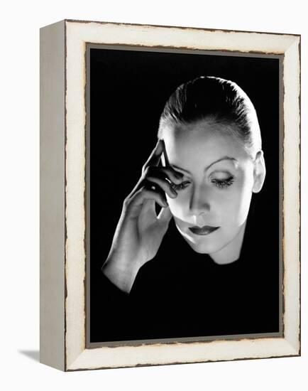 Mata Hari, Greta Garbo, Directed by George Fitzmaurice, 1931-null-Framed Premier Image Canvas