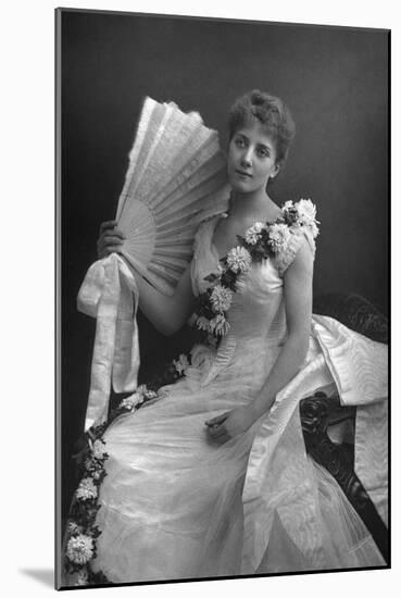 Maude Millett, Actress, 1890-W&d Downey-Mounted Photographic Print