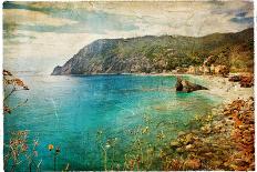 Picturesue Italian Coast - Artwork In Retro Painting Style-Maugli-l-Framed Art Print