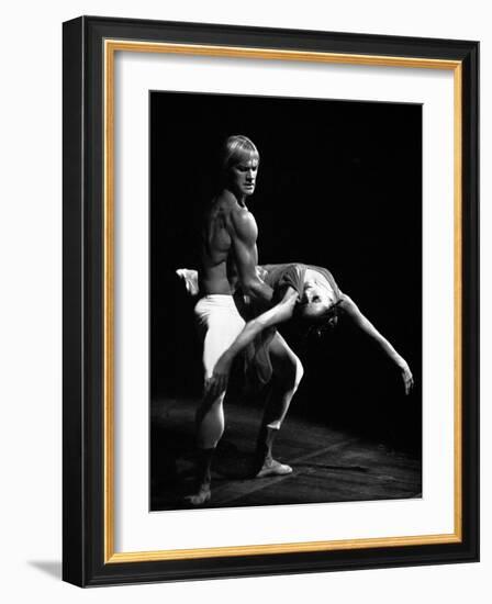 Maya Plisetskaya and Alexander Godunov in the Ballet the Death of the Rose by Gustav Mahler, 1974-null-Framed Photographic Print