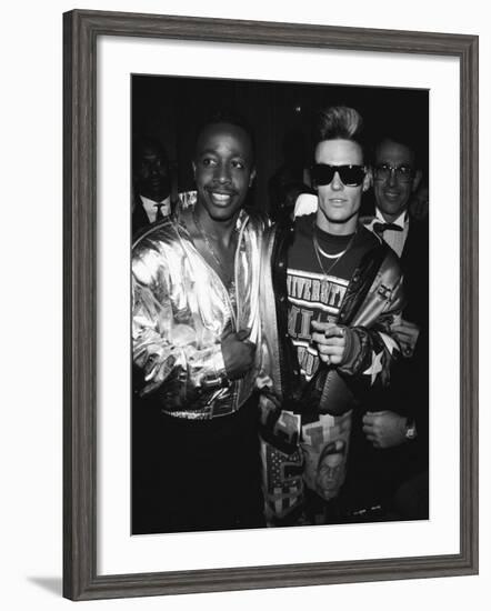 Mc Hammer and Vanilla Ice Attending the Grammy Awards-null-Framed Premium Photographic Print