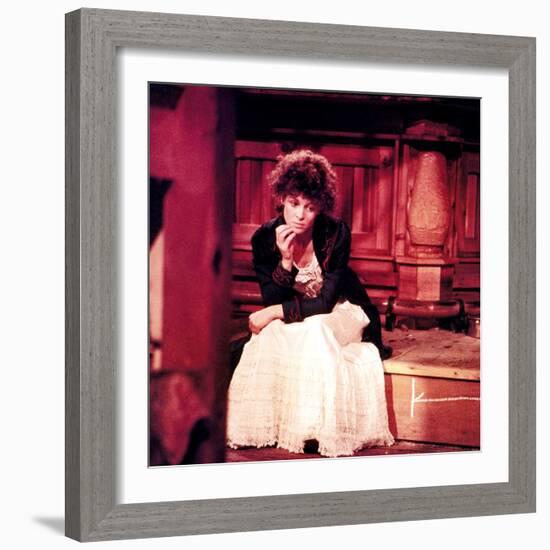 Mccabe And Mrs. Miller, Julie Christie, 1971-null-Framed Photo