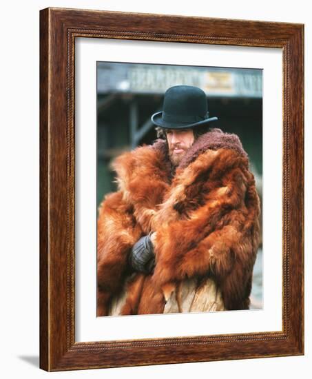 Mccabe And Mrs. Miller, Warren Beatty, 1971-null-Framed Photo