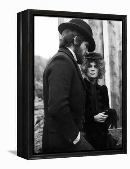 Mccabe And Mrs. Miller, Warren Beatty, Julie Christie, 1971-null-Framed Stretched Canvas