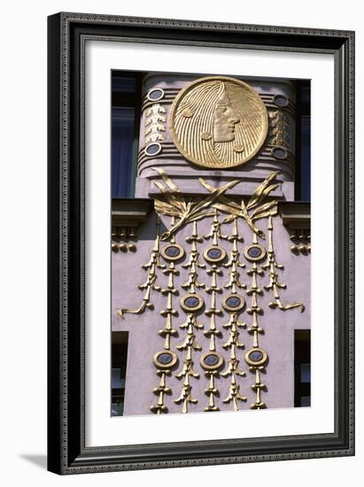 Medallion House, 1898-1899-Otto Wagner-Framed Giclee Print