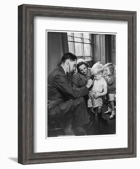 Medical Examination 1940-null-Framed Photographic Print