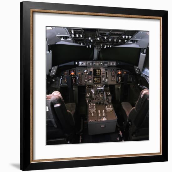 medium-range Boeing 757 Cockpit-null-Framed Art Print