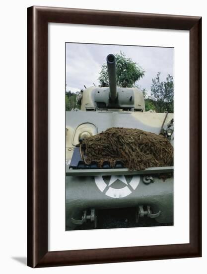 Medium Tank M4 Sherman, 1943-null-Framed Giclee Print