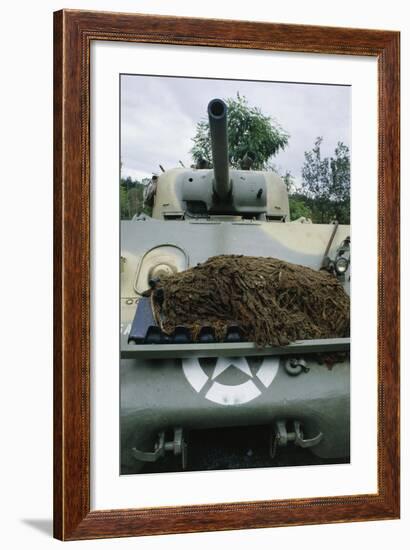 Medium Tank M4 Sherman, 1943-null-Framed Giclee Print