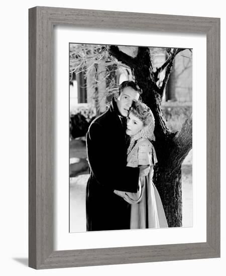 Meet Me in St. Louis, from Left: Tom Drake, Judy Garland, 1944-null-Framed Photo