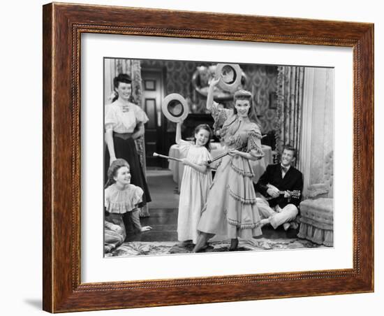 Meet Me In St. Louis, Margaret O'Brien, Judy Garland, 1944-null-Framed Photo