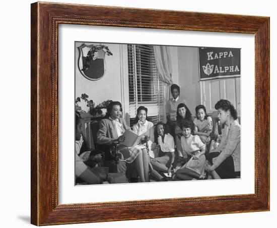 Meeting of Alpha Kappa Alpha Sorority at Howard University-null-Framed Photographic Print