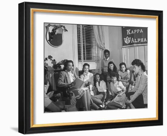Meeting of Alpha Kappa Alpha Sorority at Howard University-null-Framed Photographic Print