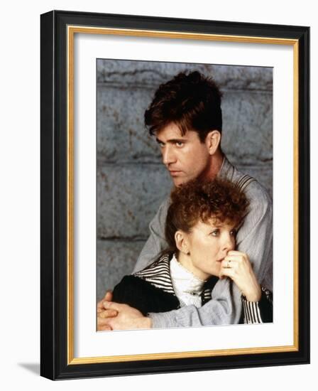 Mel Gibson and Diane Keaton MRS. SOFFEL, 1984 directed by GILLIAN ARMSTRONG (photo)-null-Framed Photo