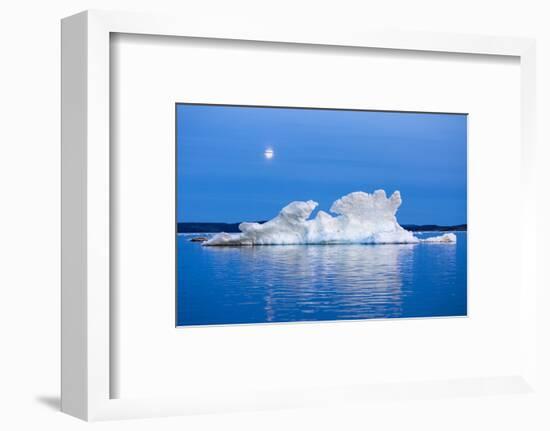 Melting Sea Ice, Repulse Bay, Nunavut Territory, Canada-Paul Souders-Framed Photographic Print