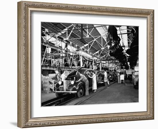 Men and Women Polishing Chevrolets on the Assembly Line at the General Motors Plant-null-Framed Photographic Print