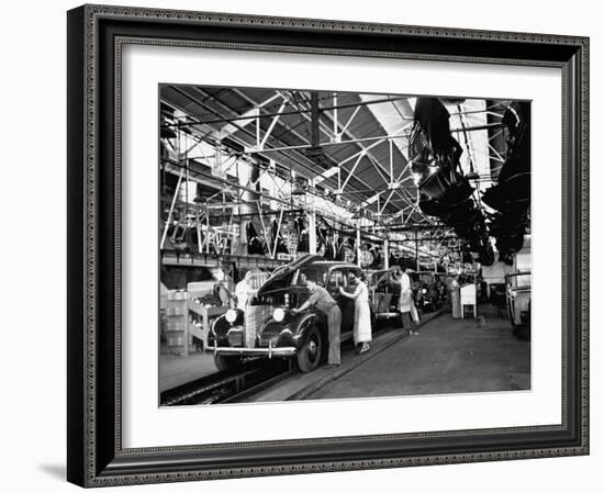 Men and Women Polishing Chevrolets on the Assembly Line at the General Motors Plant-null-Framed Photographic Print