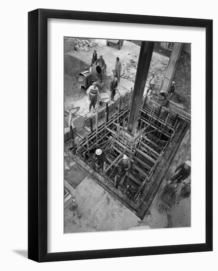 Men at Work at a Construction Site, Gainsborough, Lincolnshire, 1960-Michael Walters-Framed Photographic Print