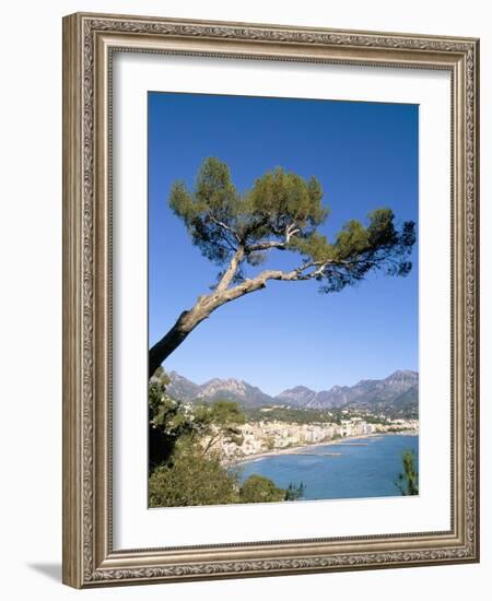 Menton, Alpes-Maritimes, Cote D'Azur, Provence, French Riviera, France, Mediterranean, Europe-Sergio Pitamitz-Framed Photographic Print