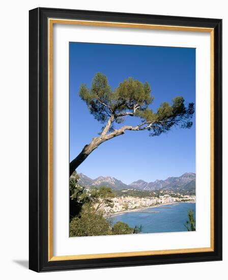 Menton, Alpes-Maritimes, Cote D'Azur, Provence, French Riviera, France, Mediterranean, Europe-Sergio Pitamitz-Framed Photographic Print