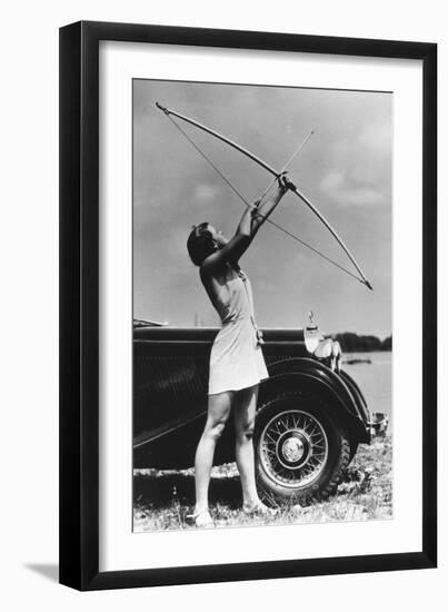 Mercedes-Benz, 1937-null-Framed Photographic Print