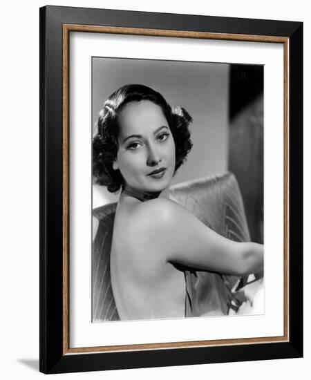 Merle Oberon, 1936-null-Framed Photo