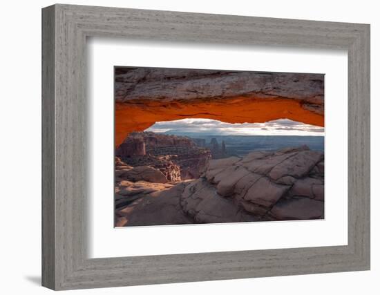 Mesa Arch In Sunrise-Belinda Shi-Framed Photographic Print