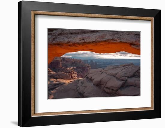 Mesa Arch In Sunrise-Belinda Shi-Framed Photographic Print
