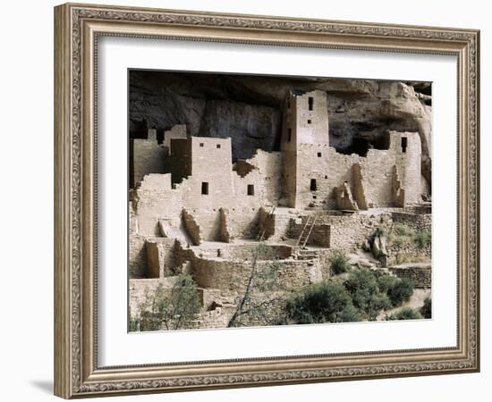 Mesa Verde Native American cliff dwelling site, Colorado, USA-Werner Forman-Framed Photographic Print