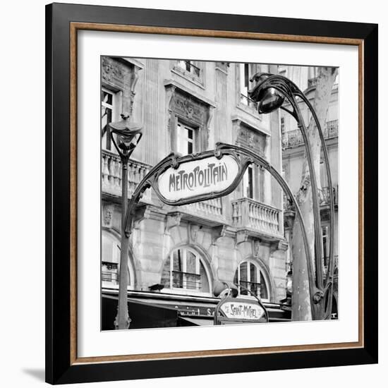 Metropolitain Paris #2-Alan Blaustein-Framed Photographic Print