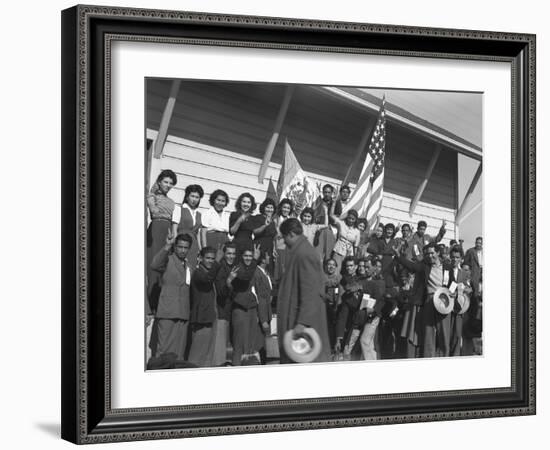 Mexican Farm Workers Arriving in Stockton, California, During WW2, May 1943-null-Framed Photo