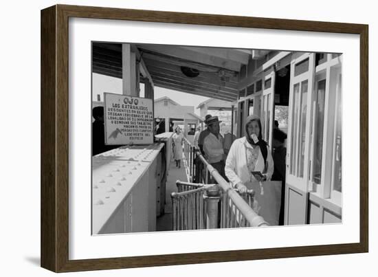 Mexicans Entering the United States-Dorothea Lange-Framed Art Print