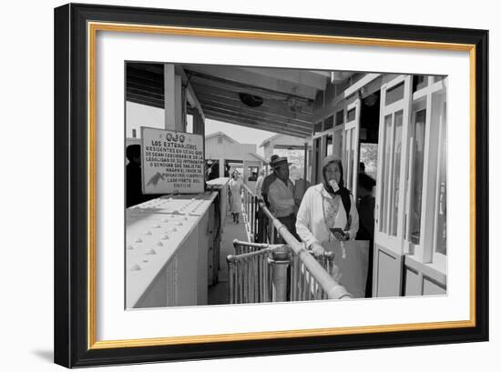 Mexicans Entering the United States-Dorothea Lange-Framed Art Print