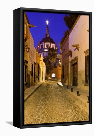 Mexico, San Miguel de Allende. Street scene with La Parroquia.-Don Paulson-Framed Premier Image Canvas