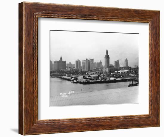 Miami-null-Framed Photographic Print